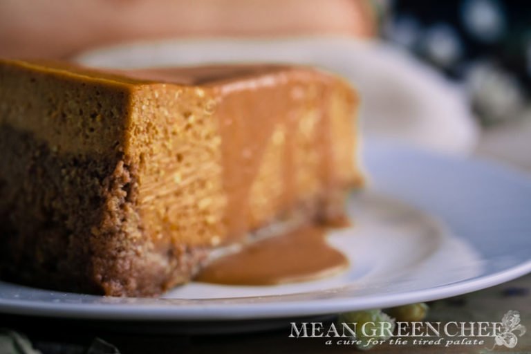 Pumpkin Spice Cheesecake with Caramel Sauce Recipe